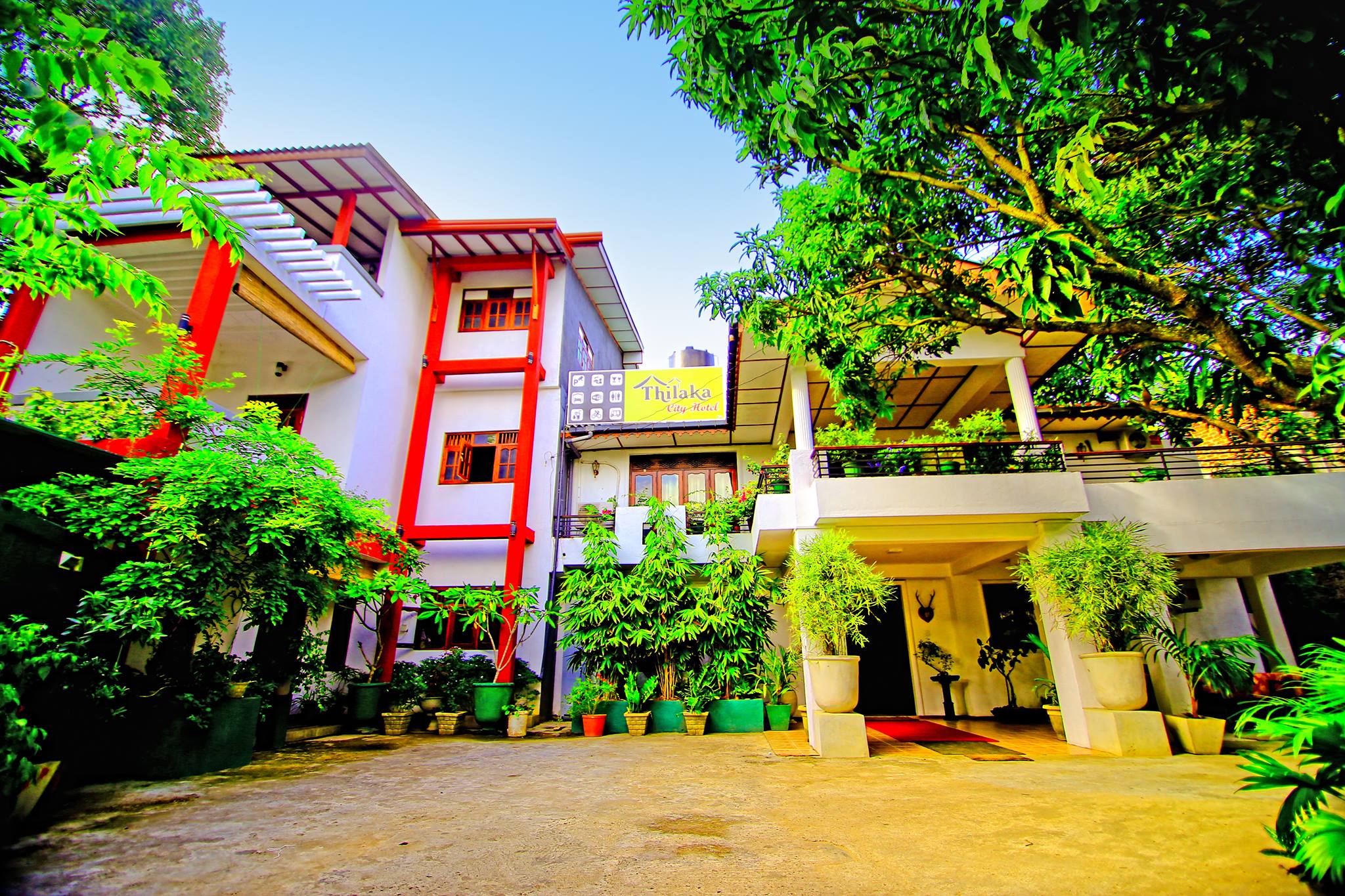 thilaka city hotel