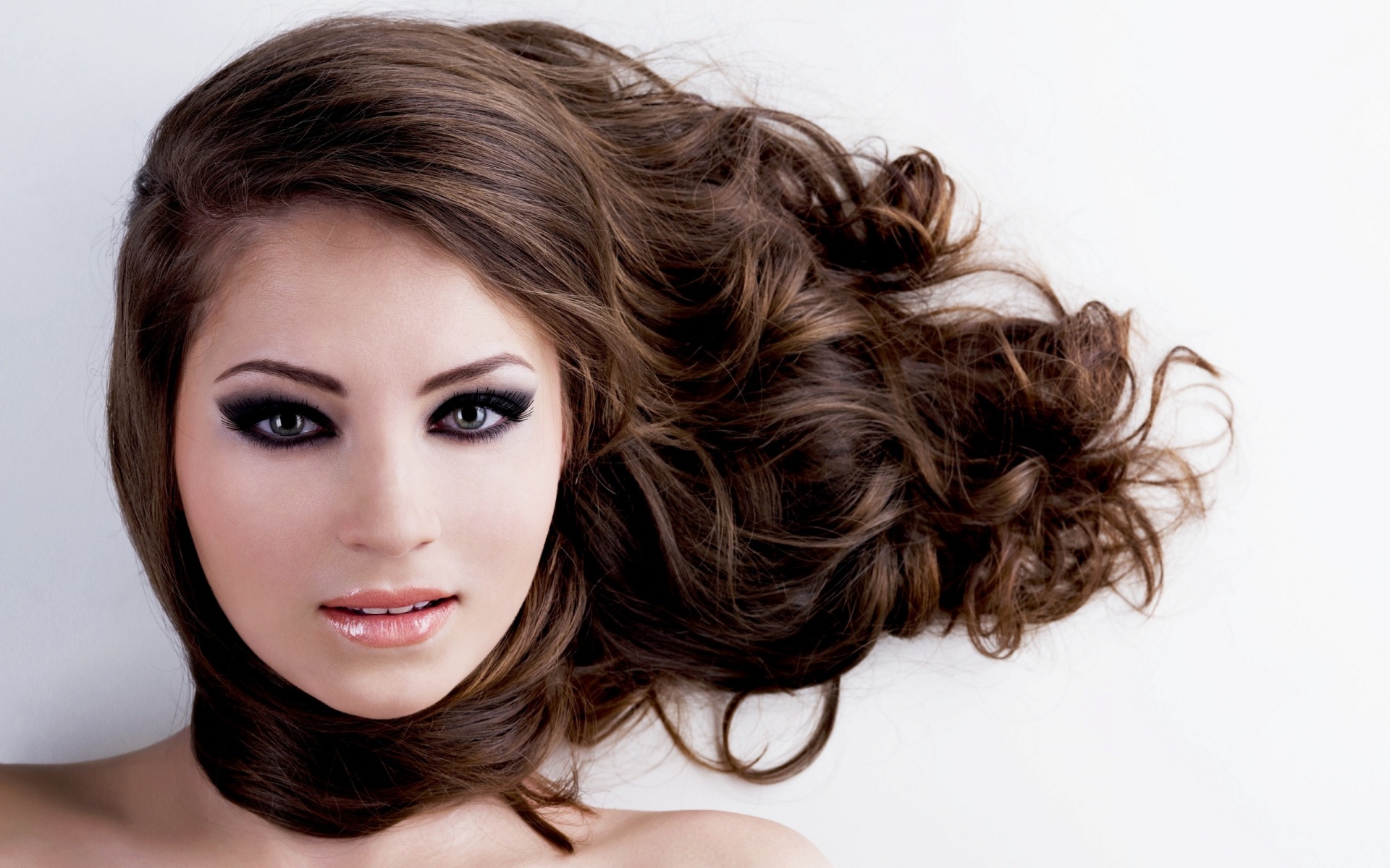 uptown glamour offer haircuts latest beautiful latest emo girl hairstyle trends fashion